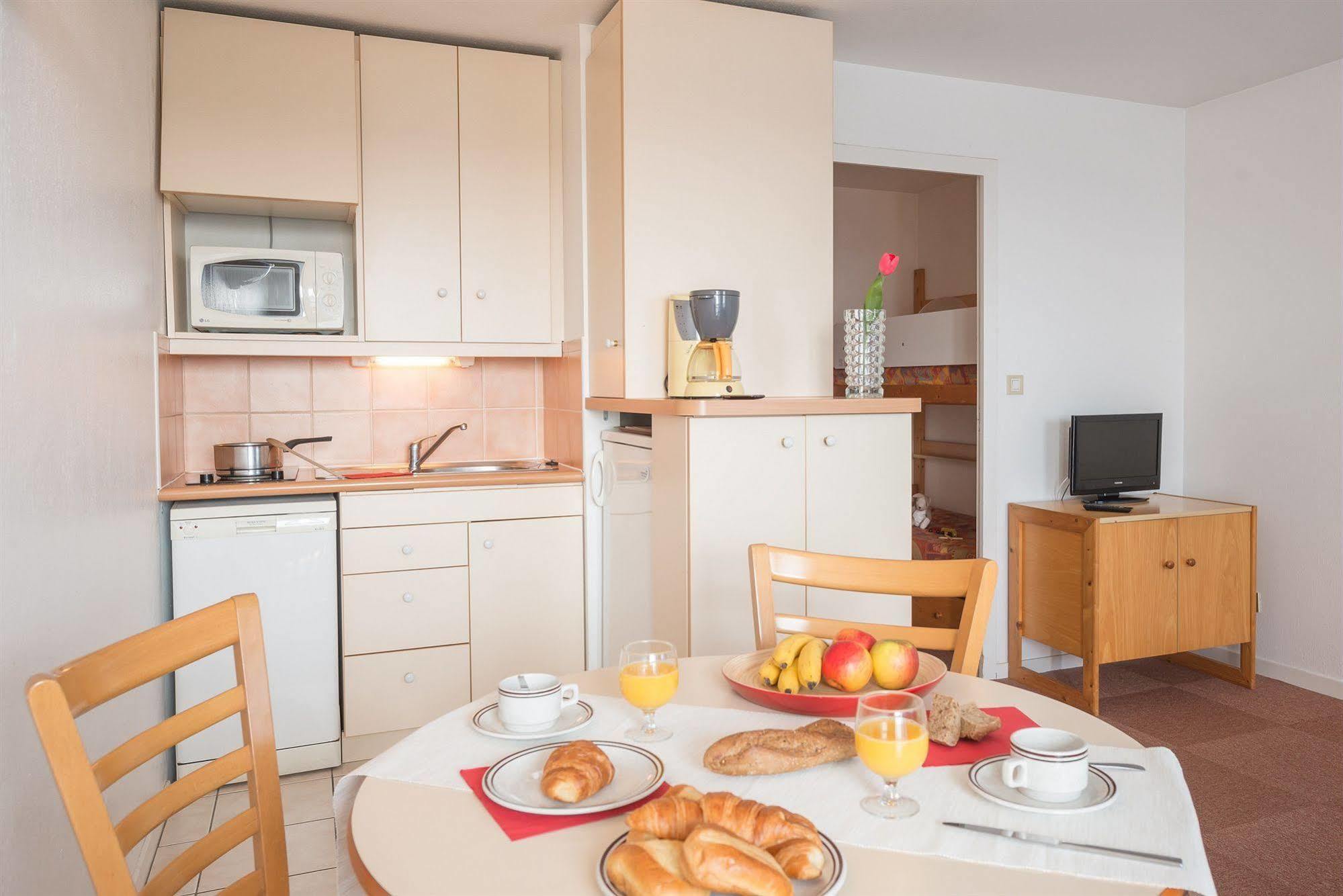 Residence Maeva Ker Avel 퀴베론 외부 사진